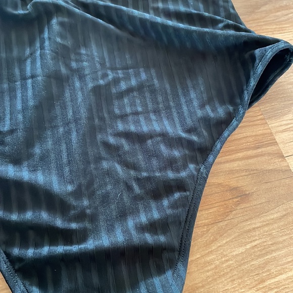 Black Shein one piece swim suit - Picture 4 of 4